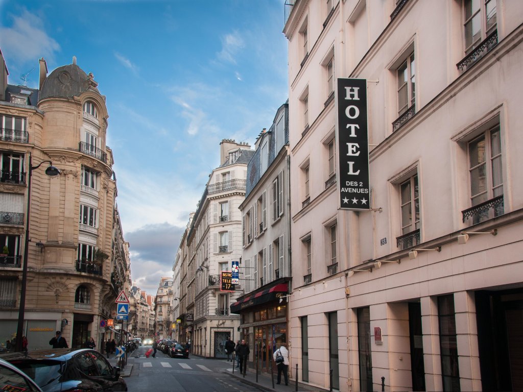 Номер Standard Hôtel des Deux Avenues