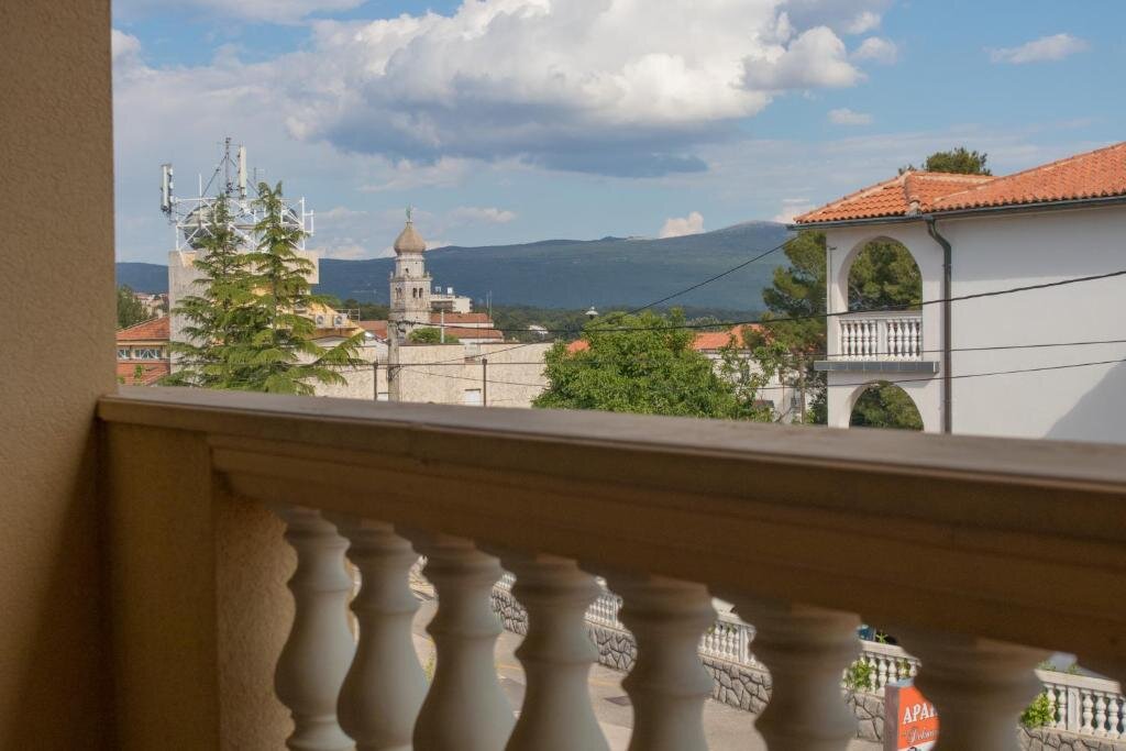Estudio con balcón Apartments Dekanić Krk