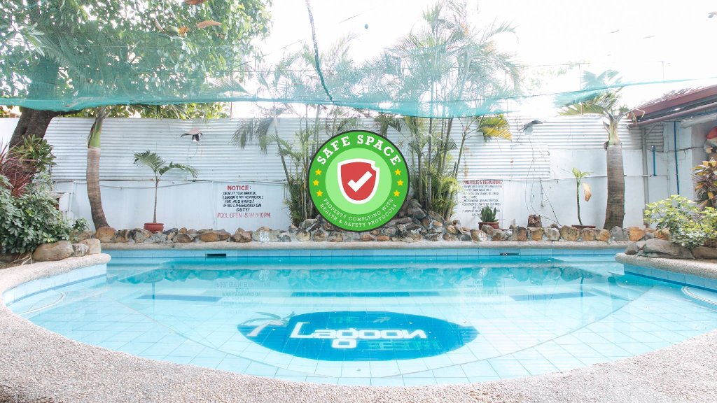 Двухместный номер Standard RedDoorz Plus @ Lagoon Beach Resort Zambales