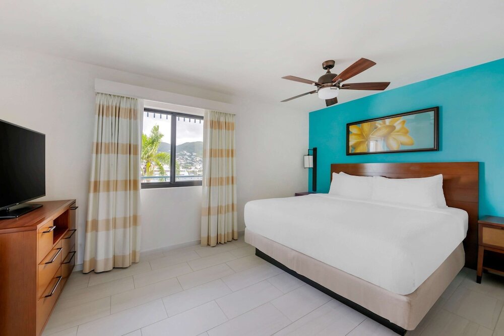 Номер Standard с 2 комнатами с видом на океан Hilton Vacation Club Royal Palm St Maarten