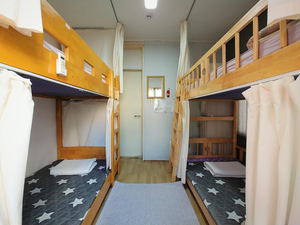 Cama en dormitorio compartido (dormitorio compartido masculino) Greenday Guesthouse