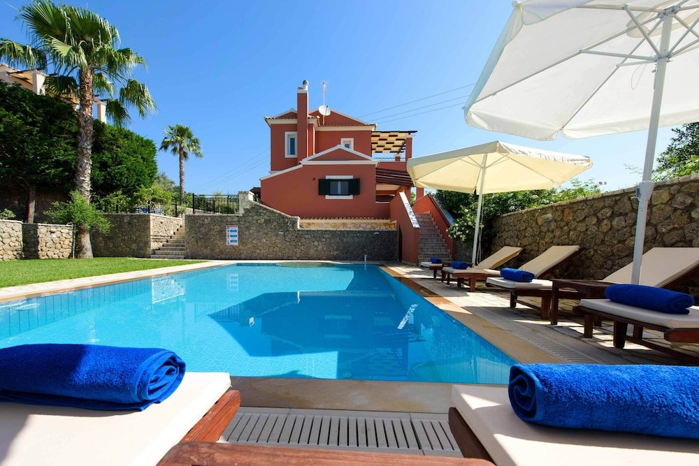 Вилла с 4 комнатами Premium Villa Jasmine with Private Pool