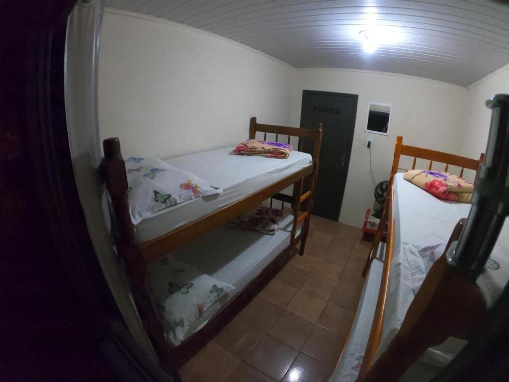 Кровать в общем номере (женский номер) Hostel Cidade das Flores 2