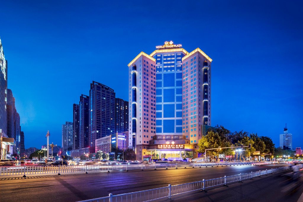 Двухместный номер Deluxe Yun-Zen Jinling World Trade Plaza Hotel