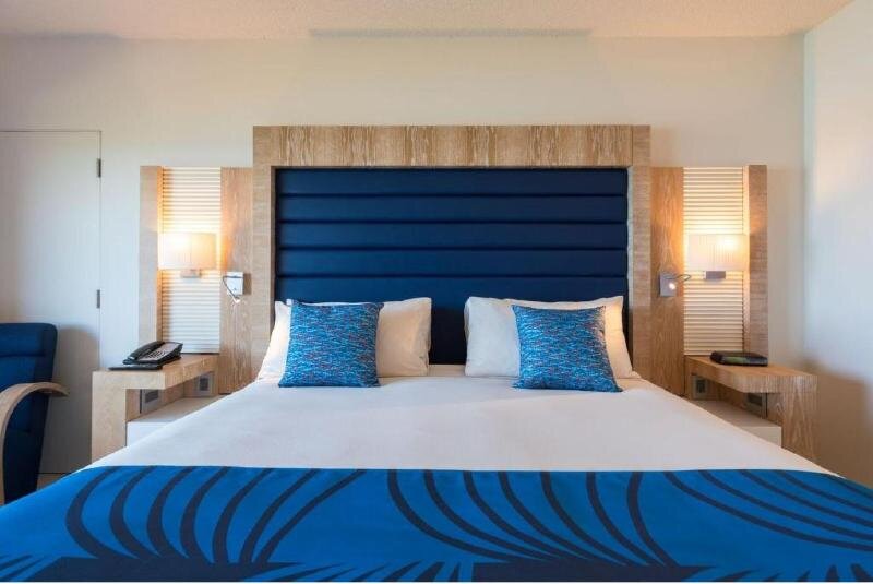 Standard Einzel Zimmer Grotto Bay Beach Resort