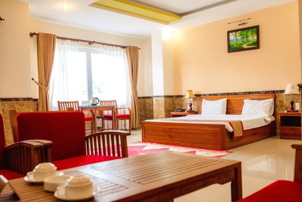 Standard room Hoang Van Hotel
