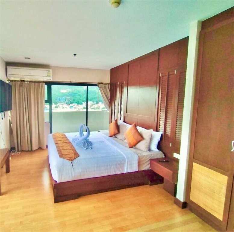 Апартаменты M801 Patong - Sea View Apartment 100mt From the Beach
