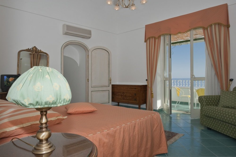 Люкс с балконом и с видом на море Casa Teresa
