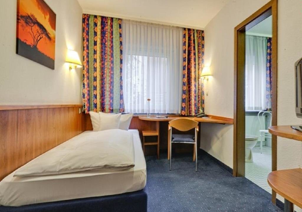 Standard Single room Hotel am Friedensplatz