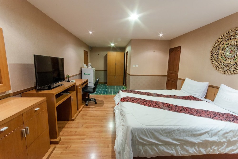 Standard Double room with balcony Sa-Bai-Dee Condo