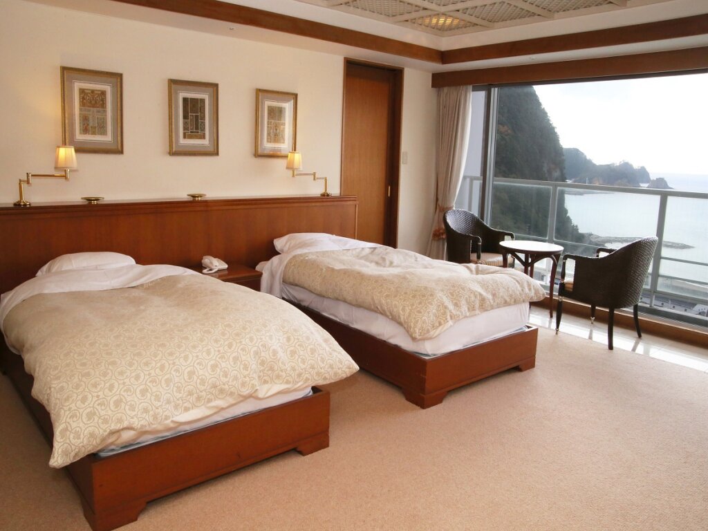 Двухместный люкс Nishiizu Crystal View Hotel