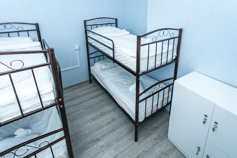 Cama en dormitorio compartido (dormitorio compartido masculino) Sherlock Holmes Hostel Baku