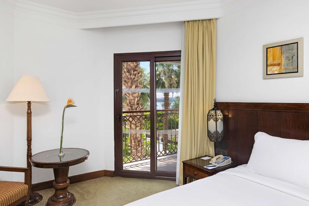 Двухместный номер с частичным видом на Нил Hilton Luxor Resort & Spa
