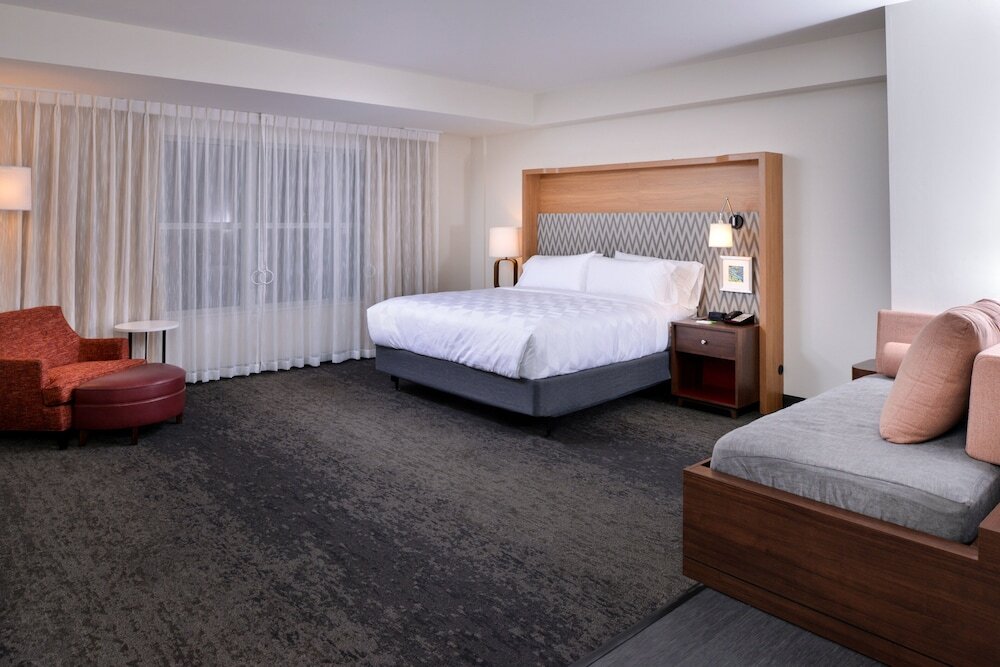 Suite doble Holiday Inn Hotel & Suites Farmington Hills - Detroit NW, an IHG Hotel
