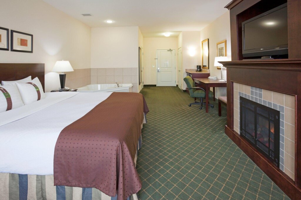 Premium chambre Holiday Inn Conference Center Marshfield, an IHG Hotel