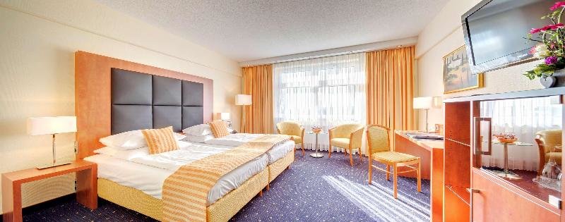 Executive Vierer Zimmer mit Balkon Best Western Plus Hotel Steinsgarten