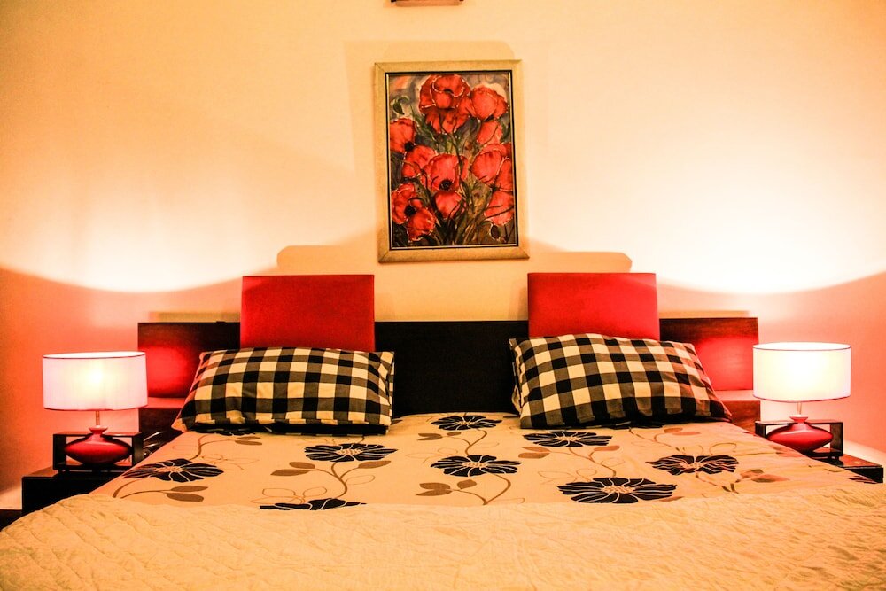 Deluxe room Lahore Guest House