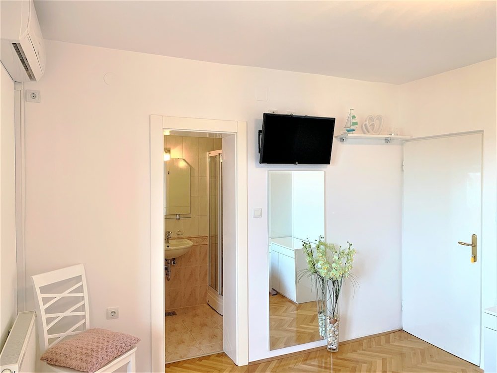 Deluxe Zimmer Apartment and Rooms Milak
