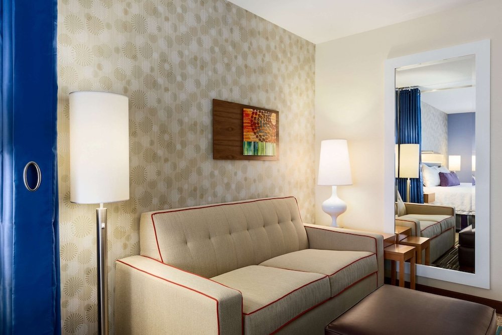 Люкс c 1 комнатой Home2 Suites by Hilton Sioux Falls Sanford Medical Center