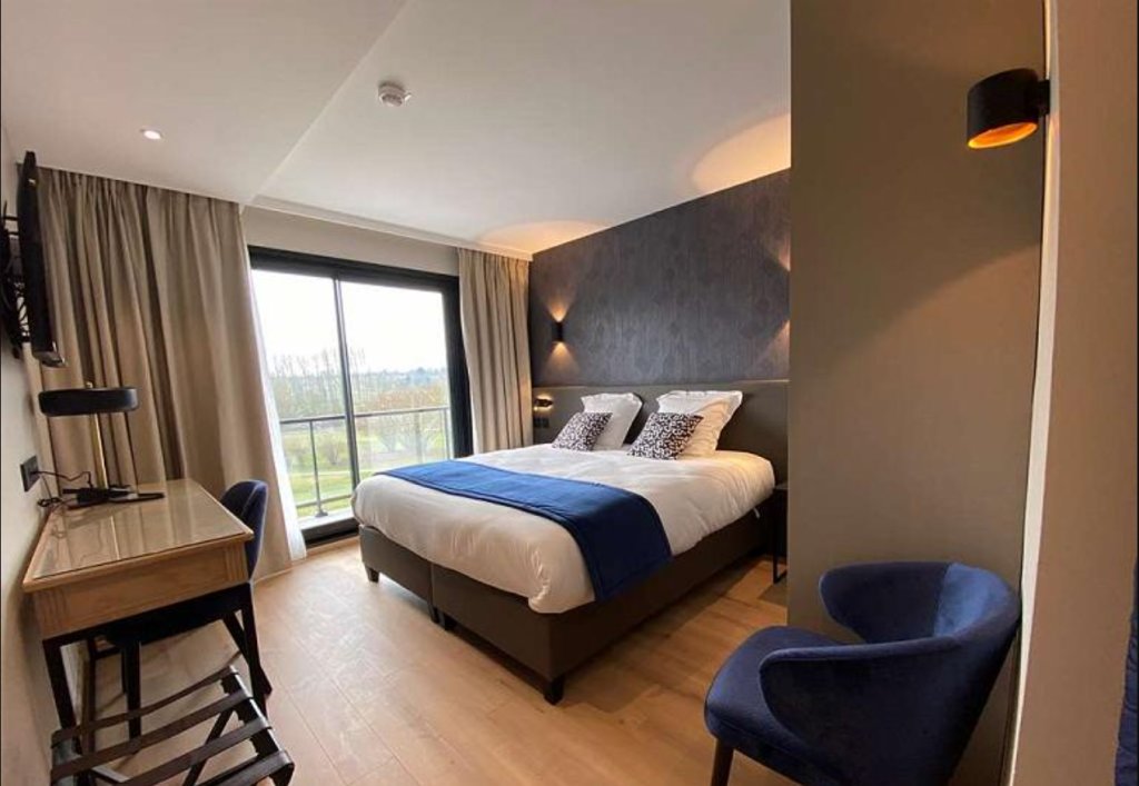 Standard Double room with golf view Best Western Plus Le Fairway Hotel & Spa Golf d'Arras