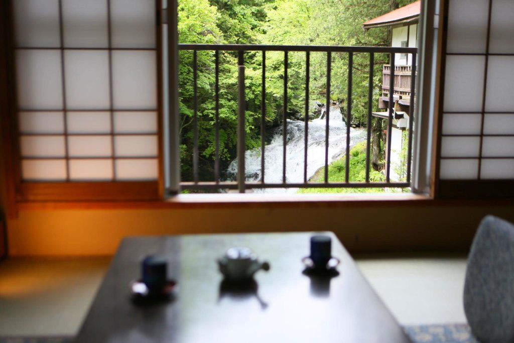 Standard Zimmer mit Flussblick Yama no Yado Meiji Onsen
