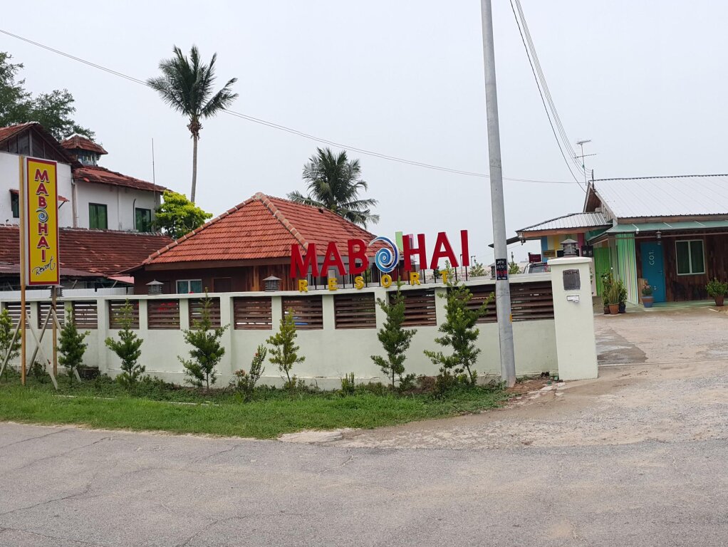 Трёхместный номер Standard Mabohai Resort Klebang