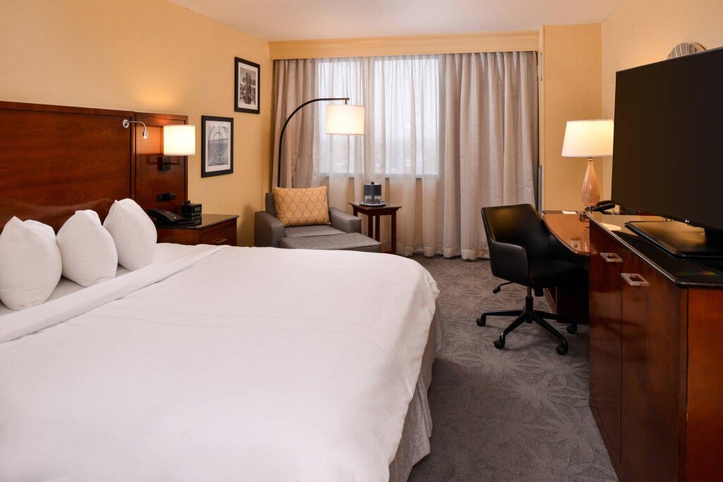 Люкс Executive c 1 комнатой Buffalo Marriott Niagara