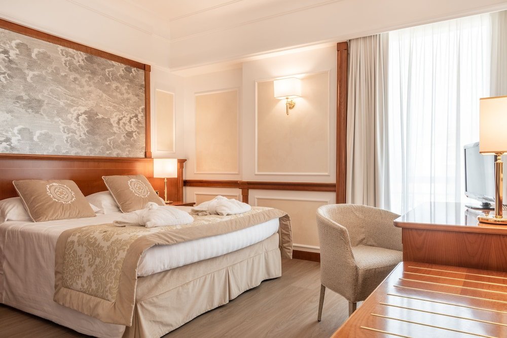 Двухместный номер Superior с балконом Grand Hotel Terme & Spa