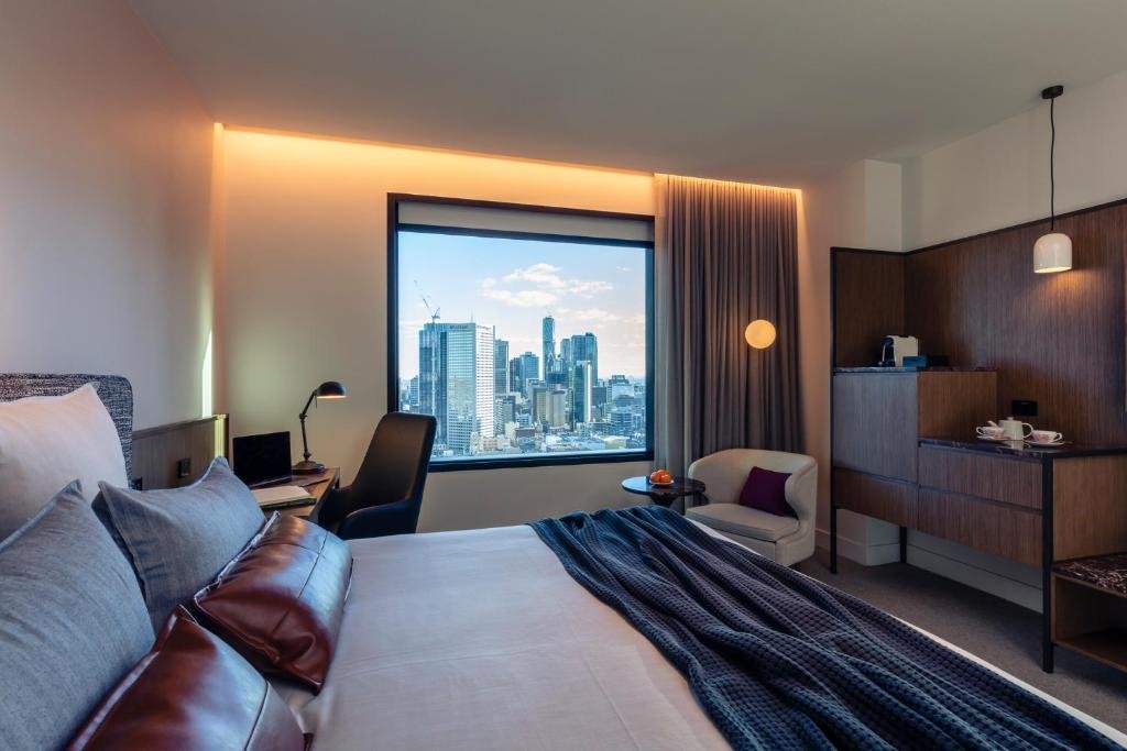 Номер Deluxe Next Hotel Melbourne, Curio Collection by Hilton