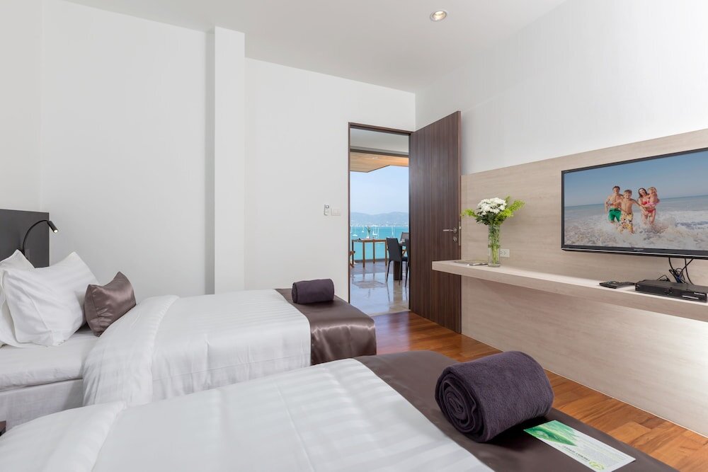 Люкс с 2 комнатами с балконом и с видом на море X10 Seaview Suites at Panwa Beach