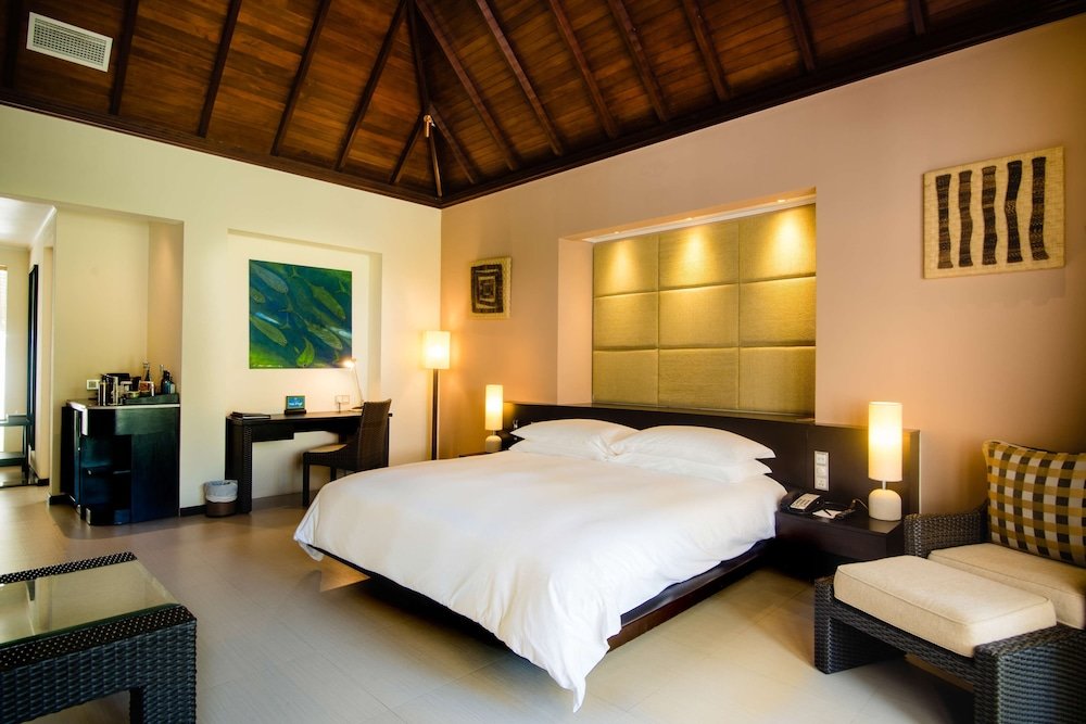 Двухместная вилла с видом на сад Hilton Seychelles Labriz Resort & Spa