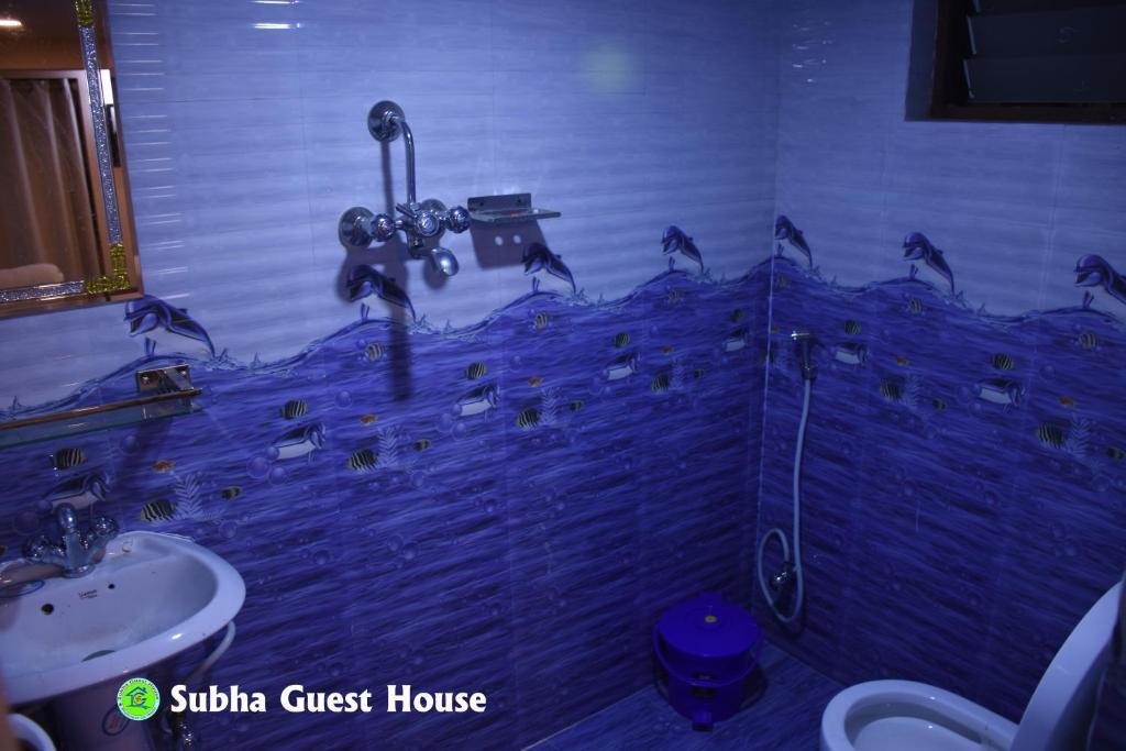 Четырёхместный номер Standard Subha Guest House