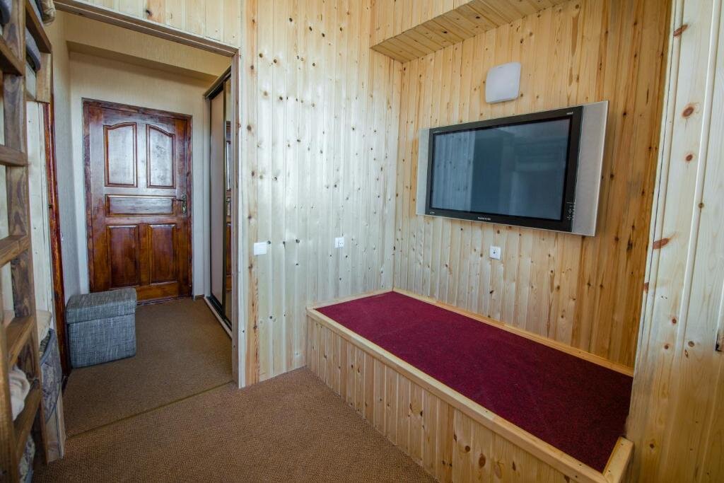 Cama en dormitorio compartido Shymbulak Resort Hotel