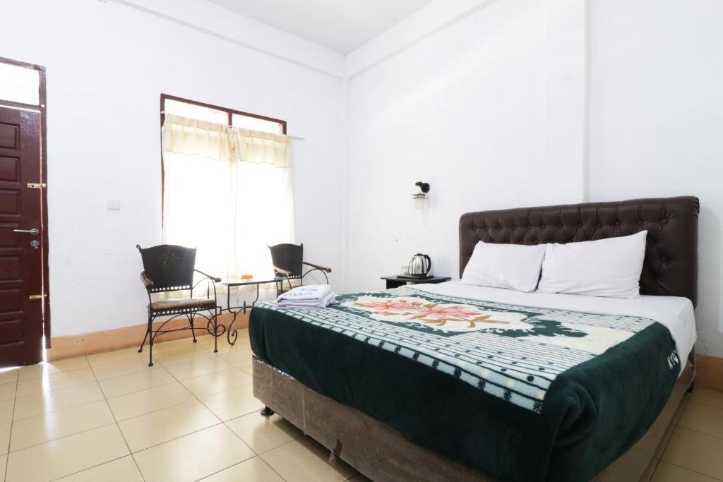 Standard Doppel Zimmer Villa Keluarga Bre Batunanggar