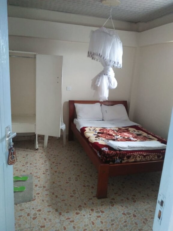 Standard simple chambre Mt Kenya Safari Halt Hotel