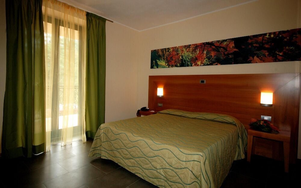 Camera doppia Standard con balcone Hotel Langhe & Monferrato