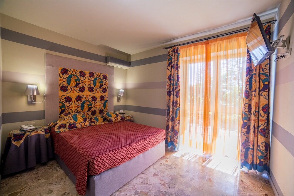 Двухместный номер Comfort с балконом Hotel Villamare