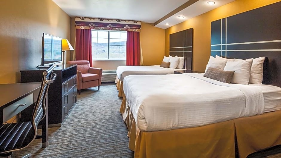 Executive Vierer Zimmer Best Western Cooperstown Inn & Suites