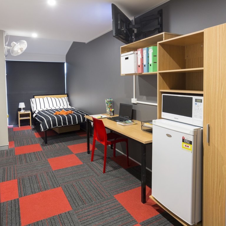 Standard room Sydney Student Living