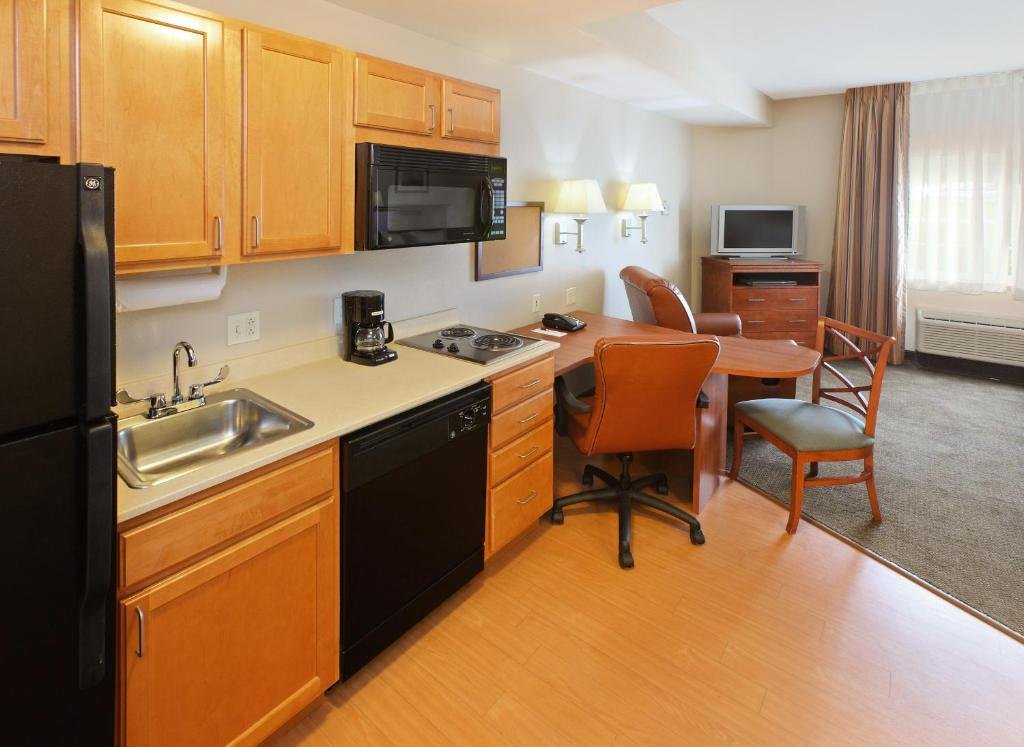 Double Suite Candlewood Suites Conway, an IHG Hotel