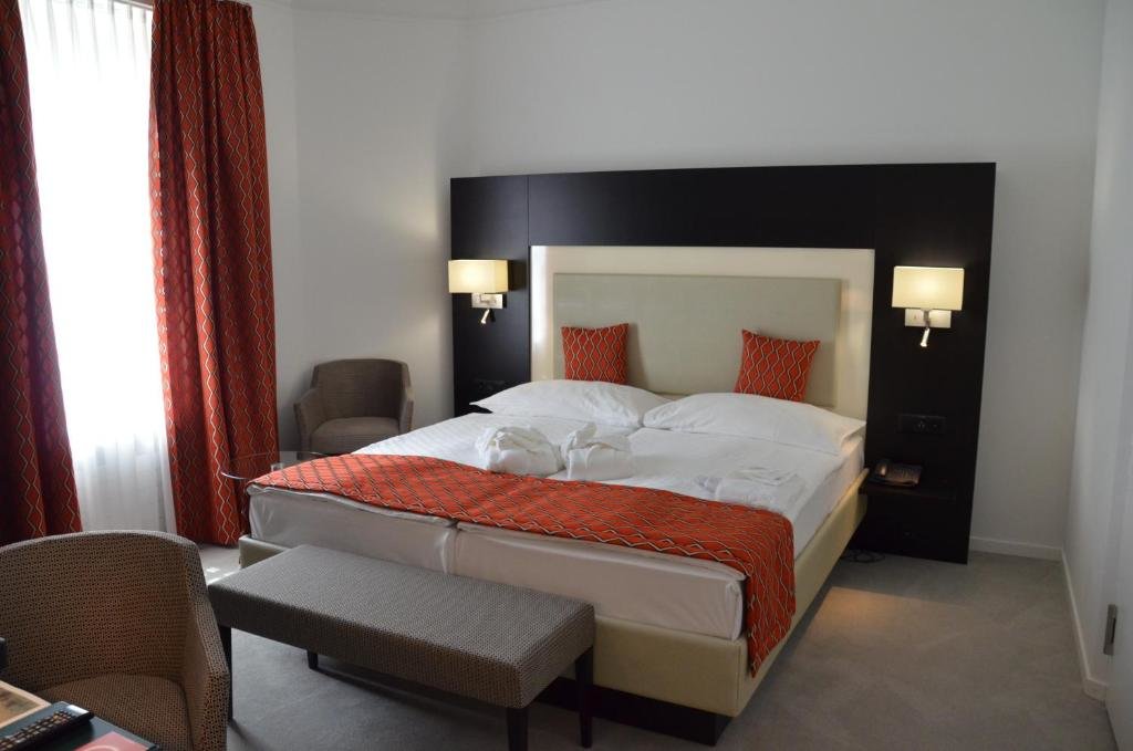 Superior Double room Grand Hotel Europe