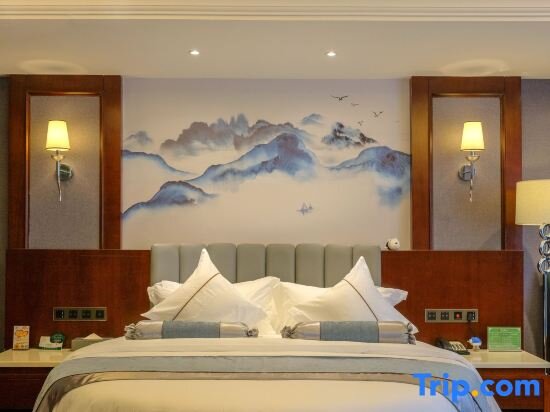 Deluxe Suite Jiu Long Ying Bin Hotel