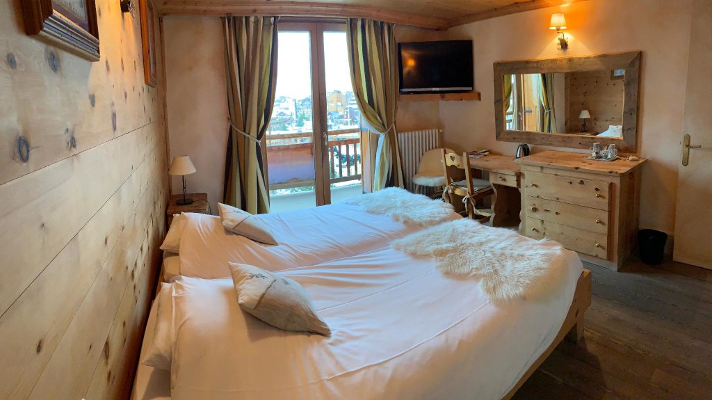 Cama en dormitorio compartido Alp'azur