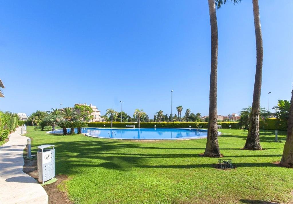Apartment Happy Apartment With Shared Pool In Oliva Nova