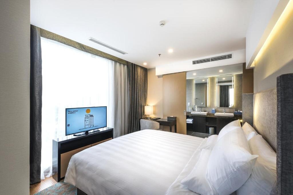 Апартаменты Executive с 2 комнатами Novotel Suites Hanoi