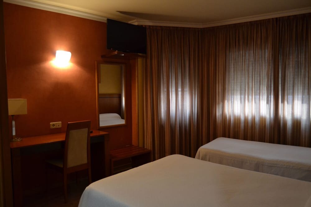 Номер Standard Hotel HHB Pontevedra Confort