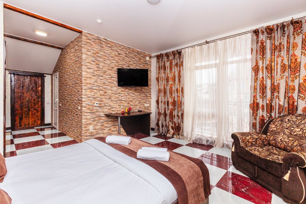 Comfort room U Oksani Guest House