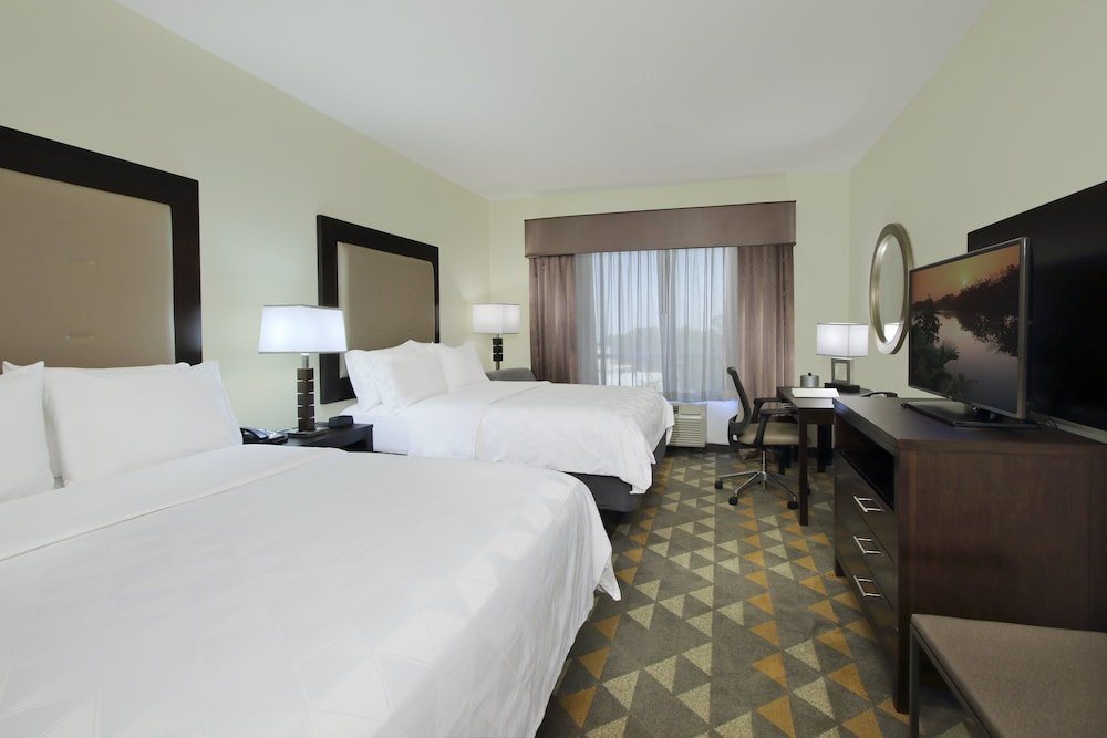 Standard Quadruple room Holiday Inn Hammond, an IHG Hotel