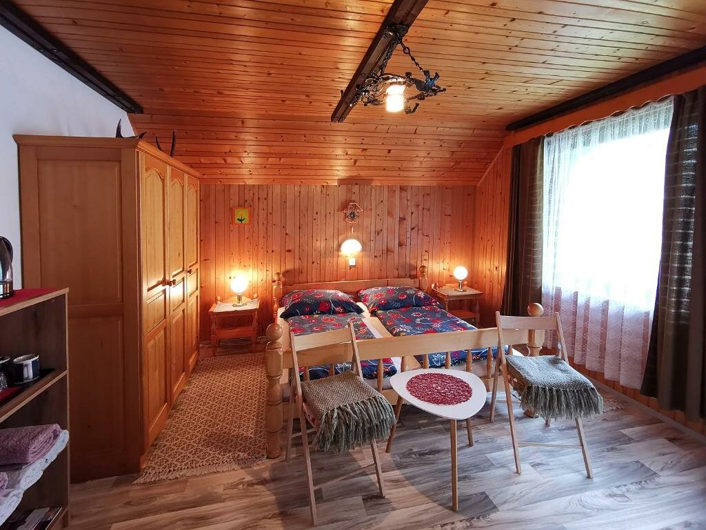Standard room Apartment and room Mateja Kovačič