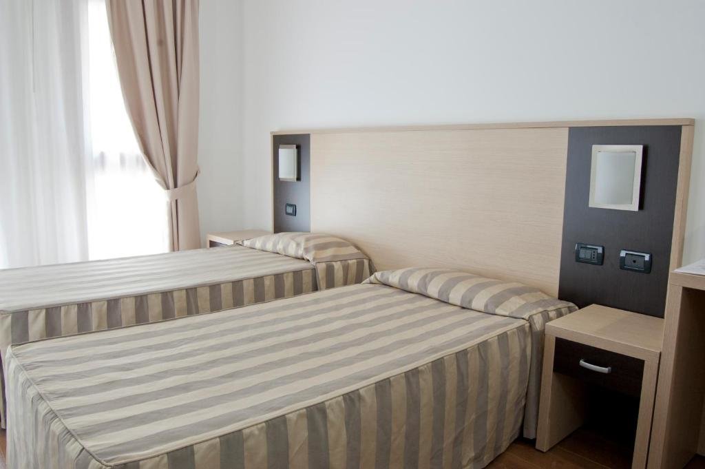 Standard Doppel Zimmer Hotel Leon Bianco